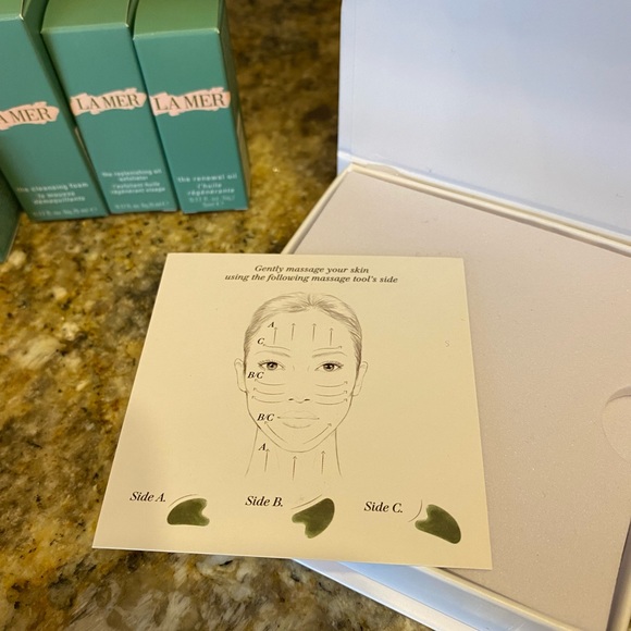 La Mer Massage Gift Set - Picture 5 of 5